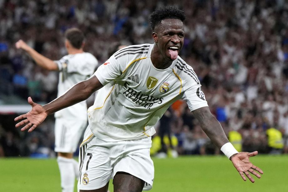 任首发门将 任首发门将